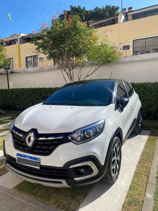 RENAULT CAPTUR 1.3 TCE FLEX INTENSE X-TRONIC RENAULT CAPTUR 1.3 TCE FLEX INTENSE X-TRONIC